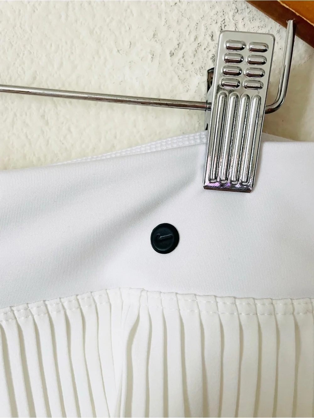 Nike LARGE Ace pleated high rise shortie liner golf shorts